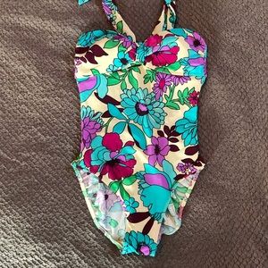 Retro vibe halter one piece swimsuit
